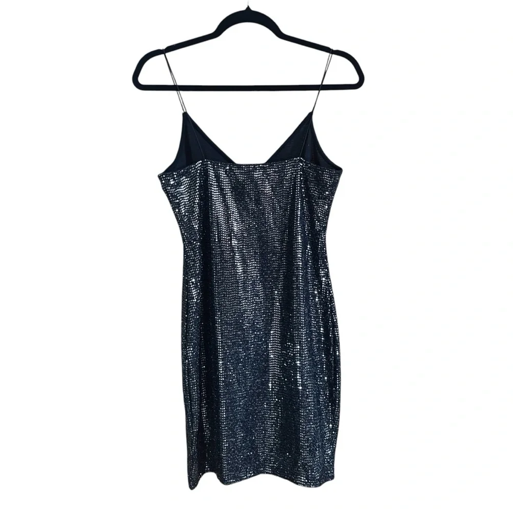 H&M‎ Divided Black Sparkle Top